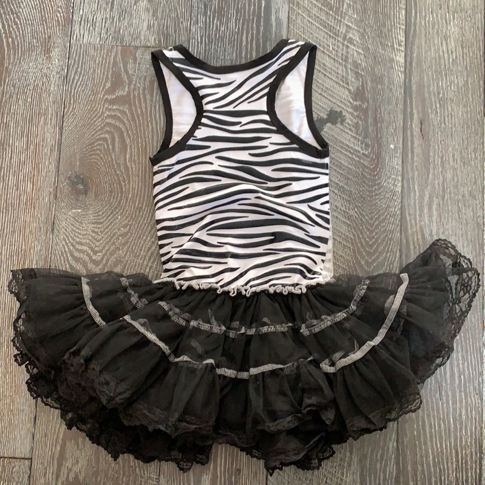 Dress - Picture 3 of 3